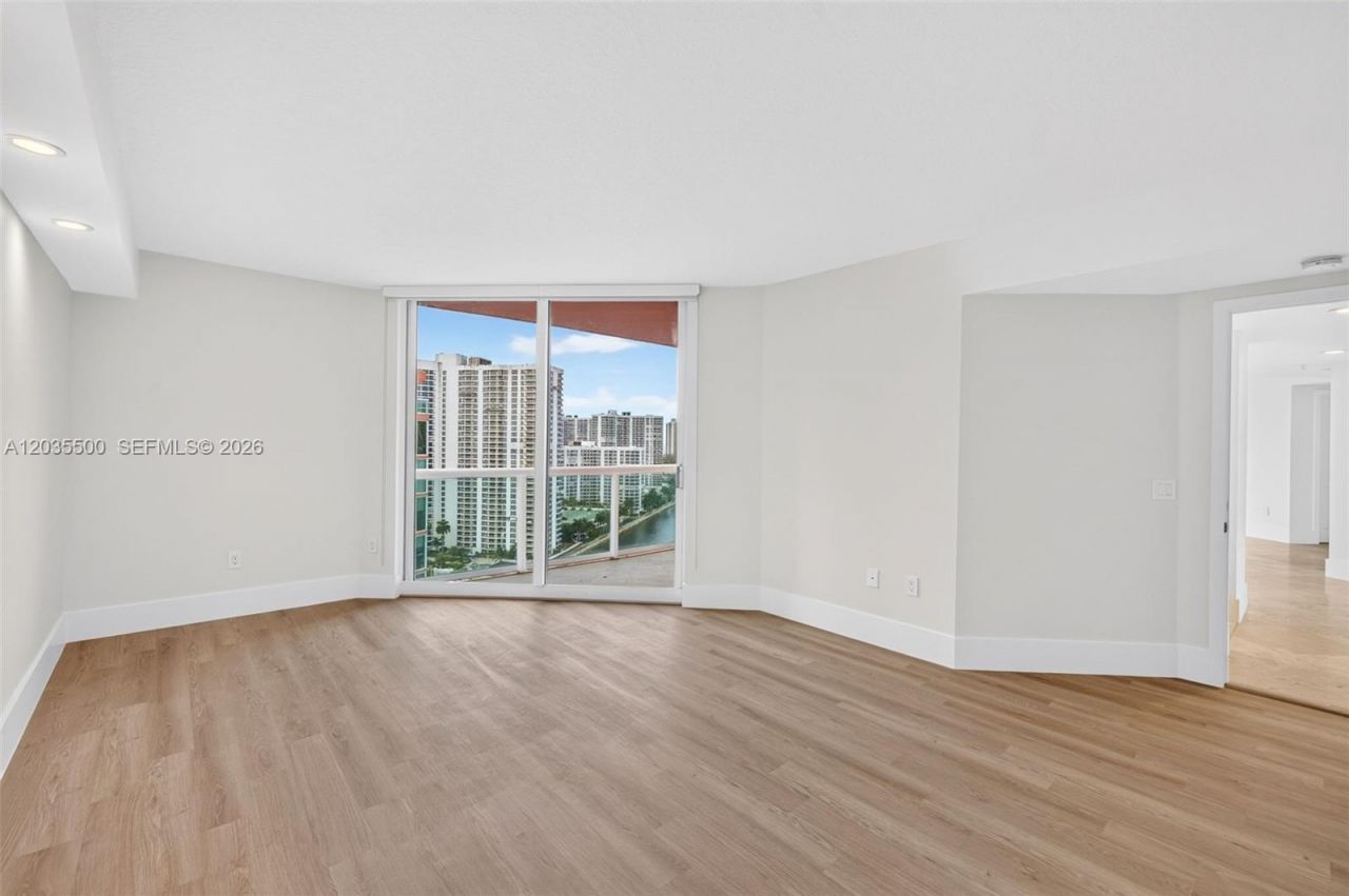 3370 Hidden Bay Dr, Unit 2107, Aventura, FL 33180 Photo