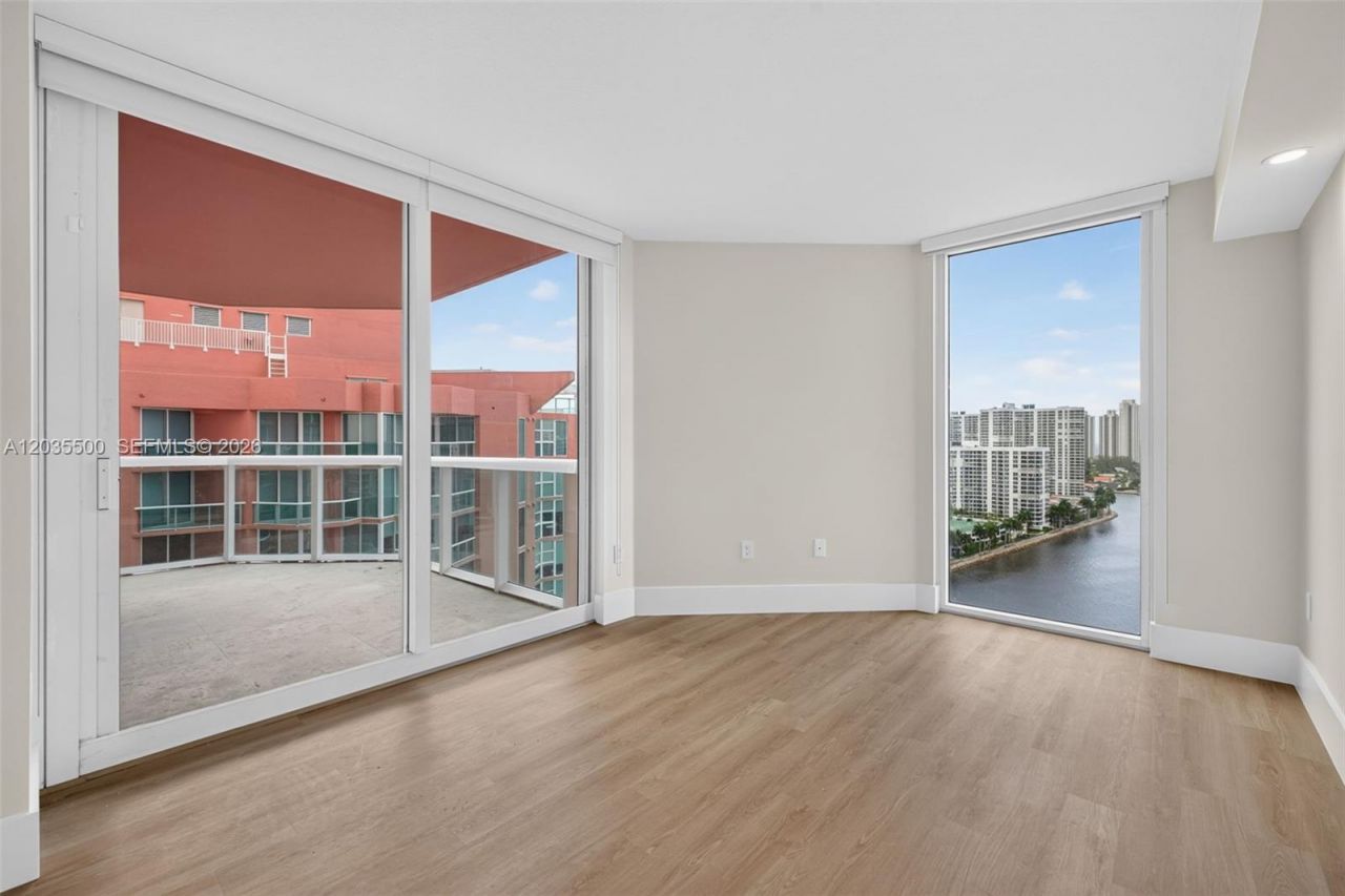 3370 Hidden Bay Dr, Unit 2107, Aventura, FL 33180 Photo