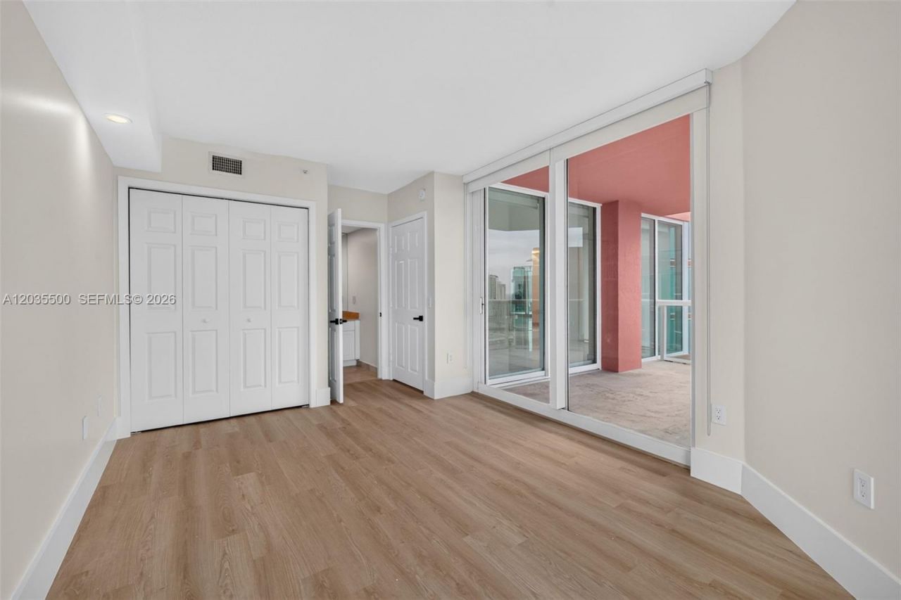 3370 Hidden Bay Dr, Unit 2107, Aventura, FL 33180 Photo