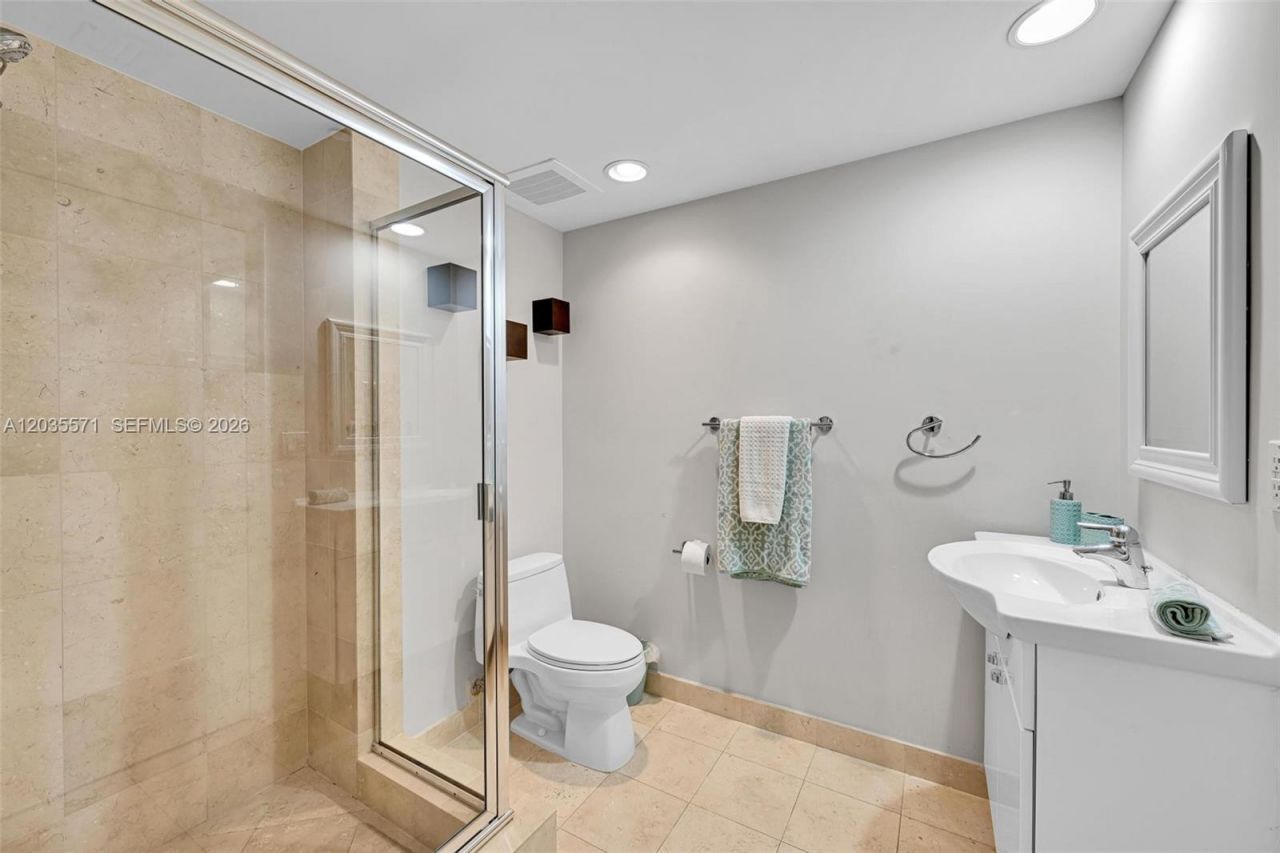 1850 S Ocean Dr , Unit 1907, Hallandale Beach, FL 33009 Photo
