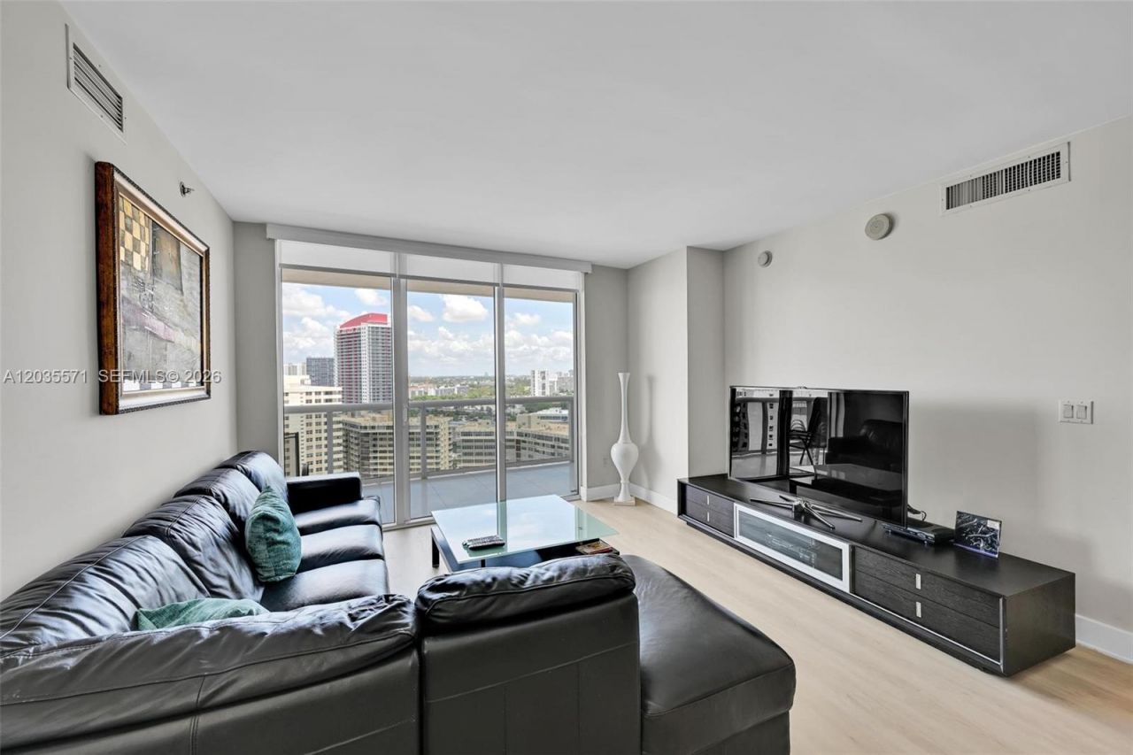 1850 S Ocean Dr , Unit 1907, Hallandale Beach, FL 33009 Photo