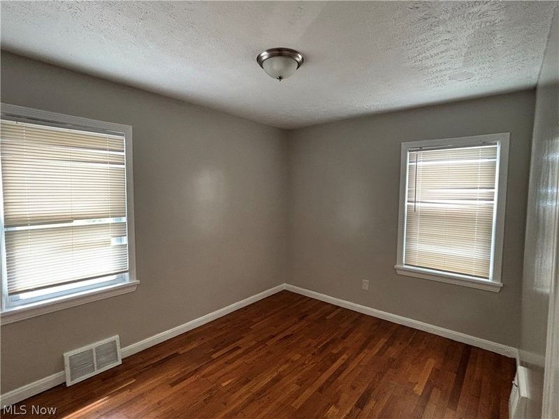 1819 Maywood Road , South Euclid, OH 44121 Photo 8