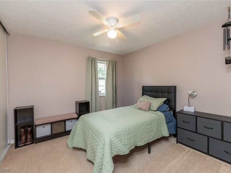 8543 Greenbriar Drive , Olmsted Township, OH 44138 Photo 11