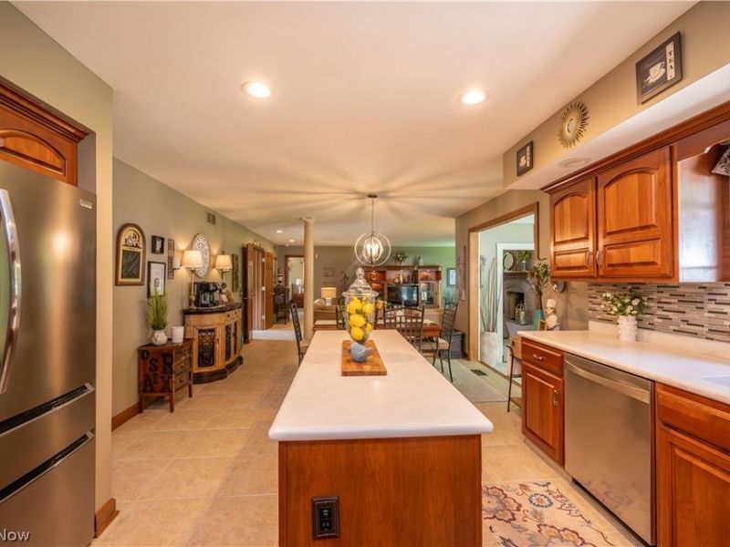 5581 Kingwood Lane, Girard, OH 44420 Photo 16