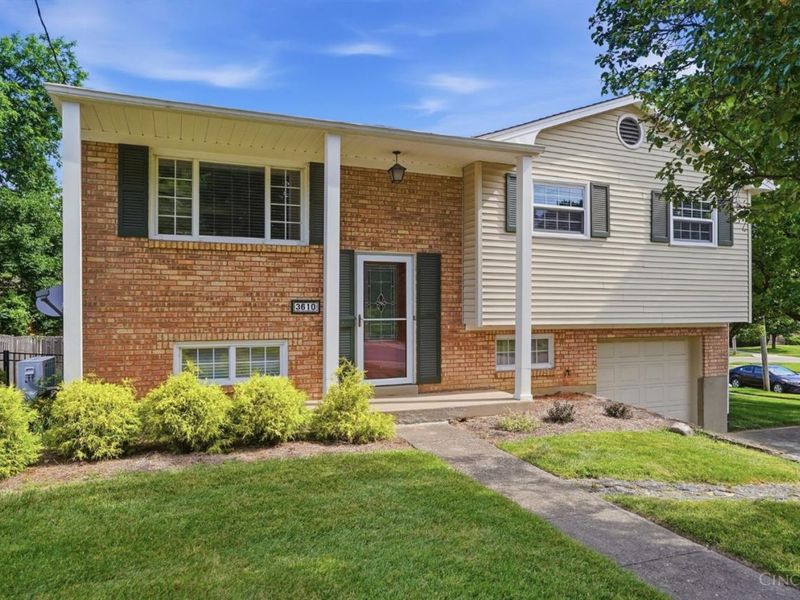 3610 Grandview Avenue, Cincinnati, OH 45241 Photo 2
