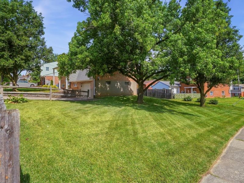 3610 Grandview Avenue, Cincinnati, OH 45241 Photo 42