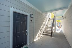130 River Landing Drive photo 4