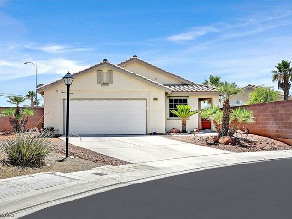 4940 Jimmy Buffet Street, North Las Vegas, NV 89031