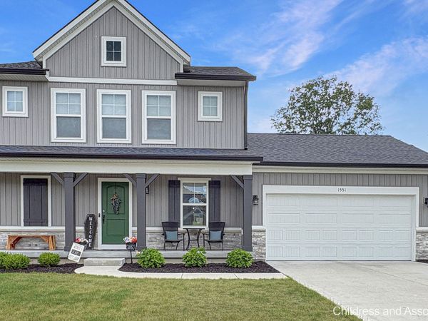 1551 Wales Road SE, Lowell, MI 49331
