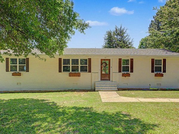 113 ROBERTSON DR, Somerville, TN 38068