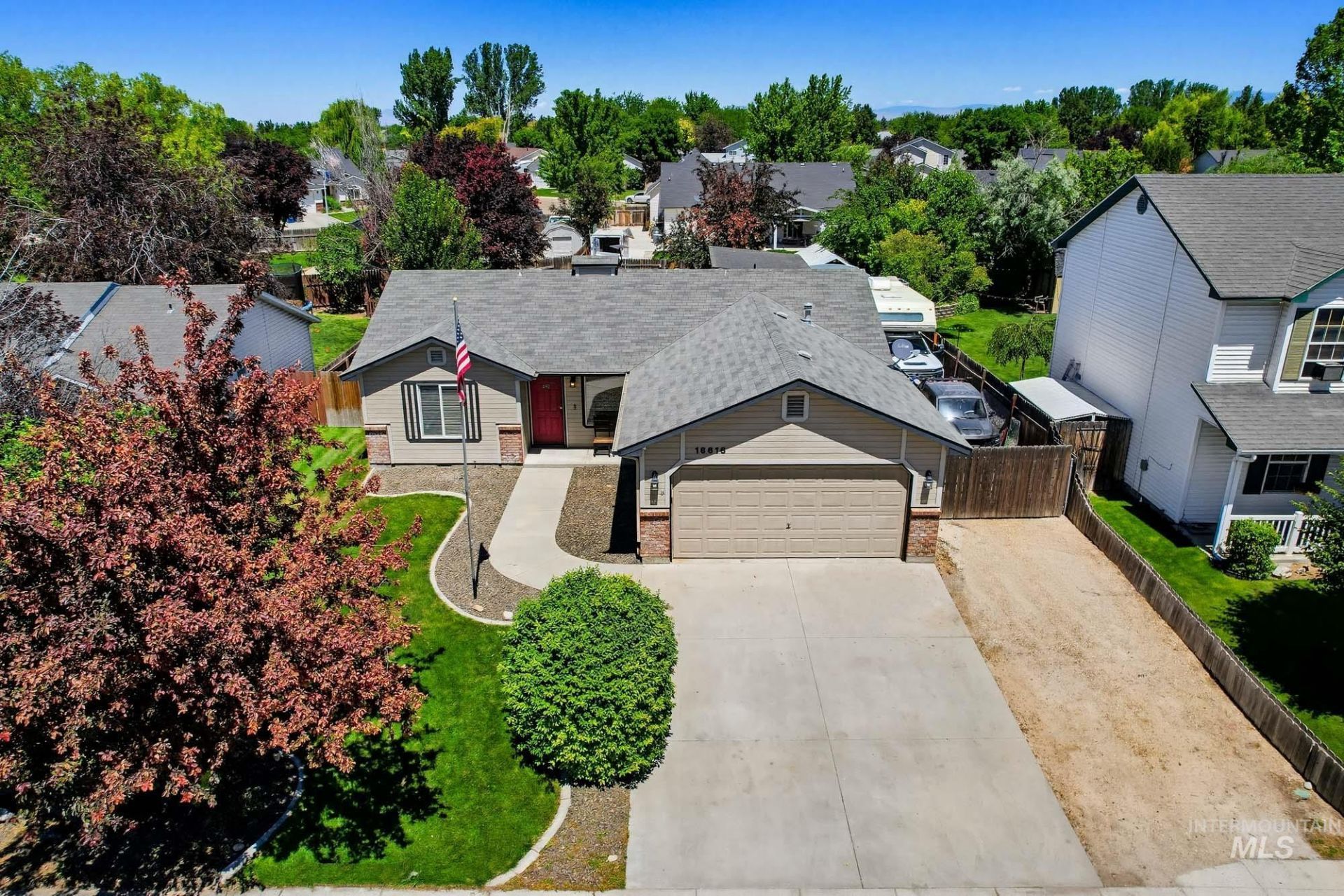 16616 N Liverpool Ln, Nampa, ID 83687 Main Photo