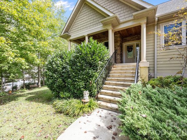40 Mountain Shadows Drive, Leicester, NC 28748