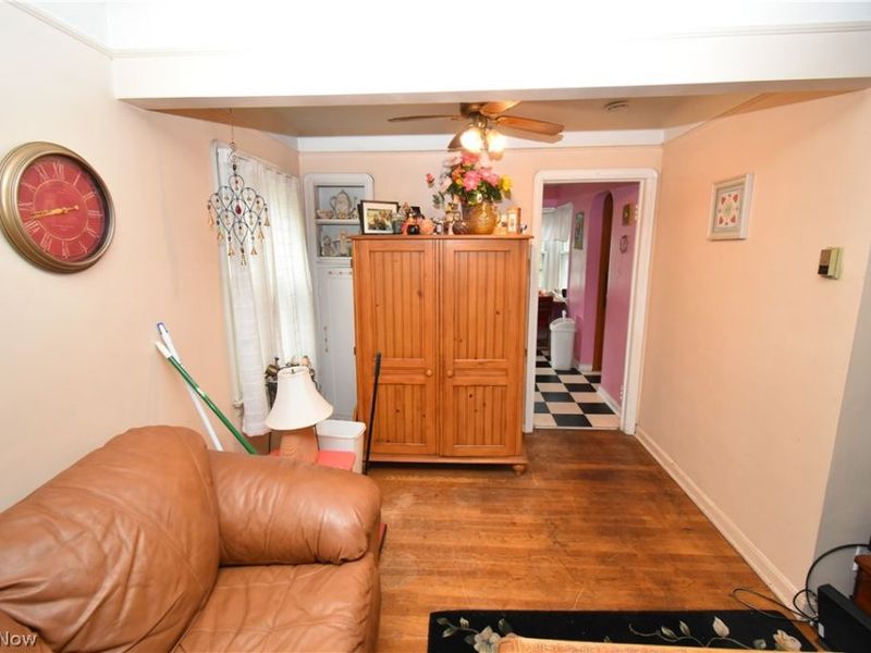 4137 W 157th Street , Cleveland, OH 44135 Photo 4