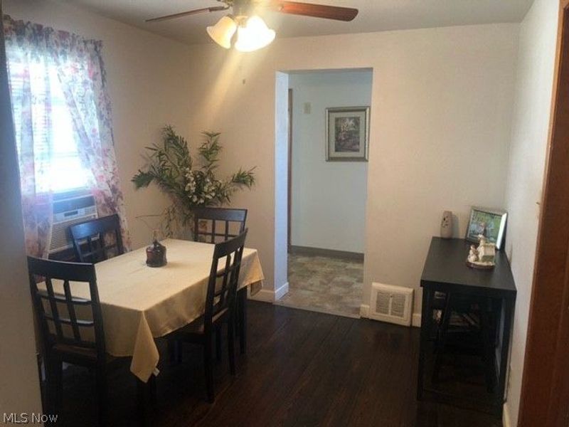 7002 Flowerdale Avenue, Cleveland, OH 44144 Photo 9