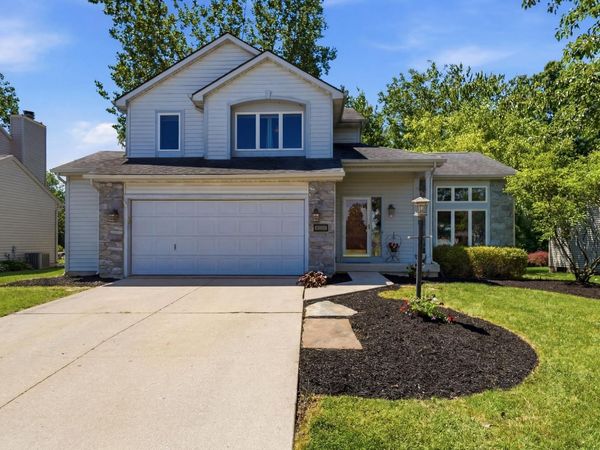 2317 Broken Oak Road, Fort Wayne, IN 46818