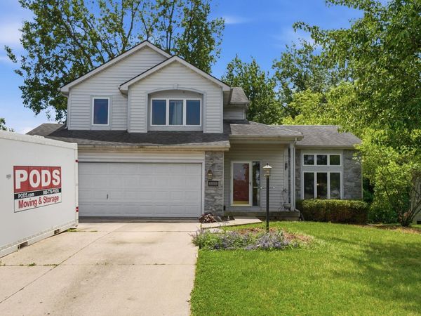 2317 Broken Oak Road, Fort Wayne, IN 46818