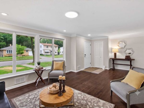 1607 Clarence Street, Saint Paul, MN 55106