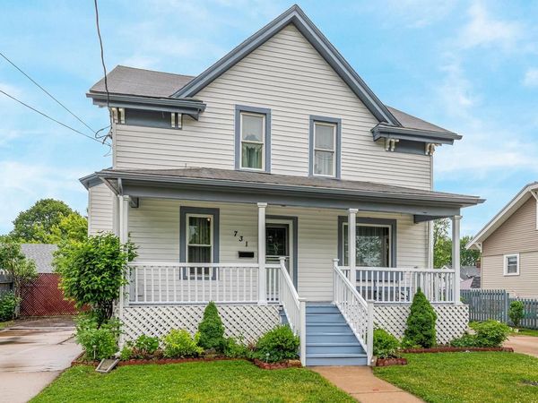 731 1ST STREET, Menasha, WI 54952