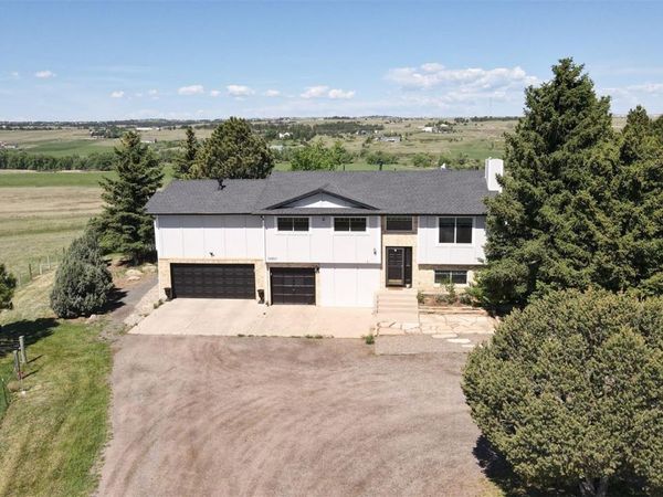 38801 Private Road 17 , Elizabeth, CO 80107