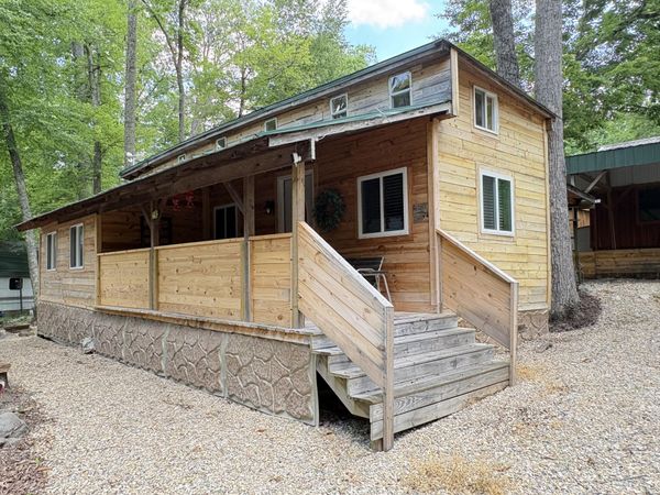 624 Lily Way, Cosby, TN 37722
