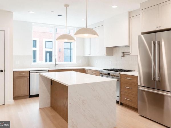 954 N 6TH STREET , PHILADELPHIA, PA 19123