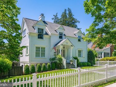 4400 HIGHLAND AVENUE, BETHESDA, MD 20814