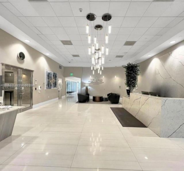 1200 Brickell Bay Dr, Unit 3318, Miami, FL 33131 Photo