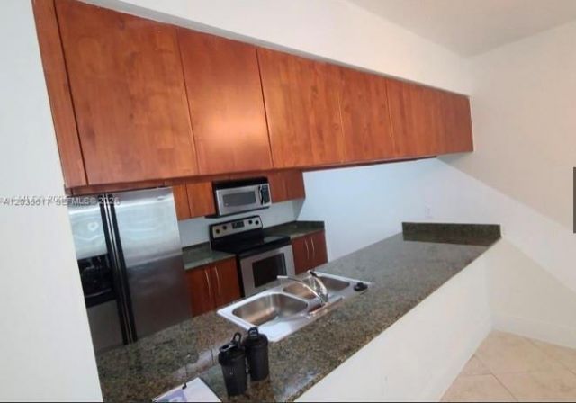 1200 Brickell Bay Dr, Unit 3318, Miami, FL 33131 Photo