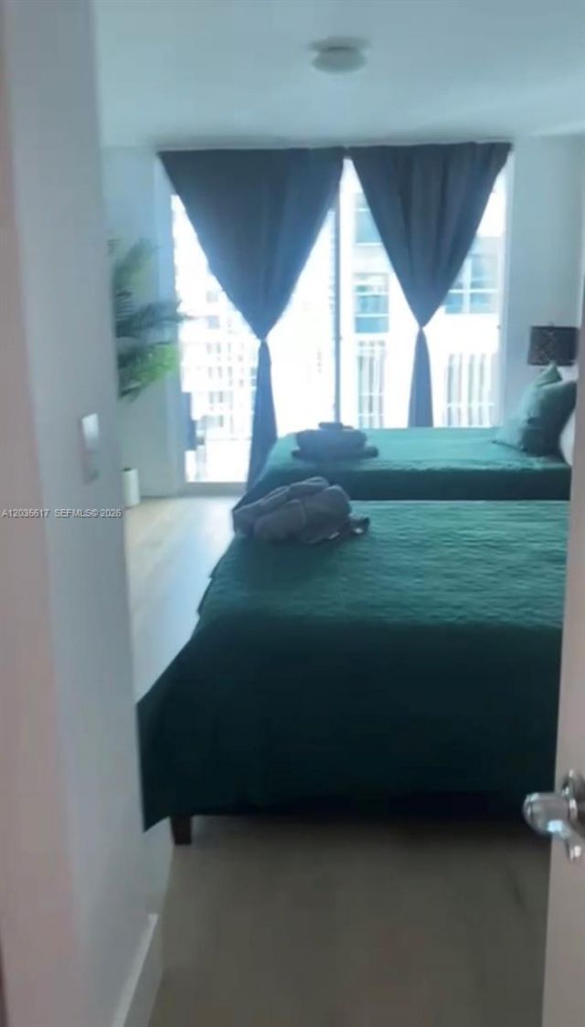 1200 Brickell Bay Dr, Unit 3318, Miami, FL 33131 Photo