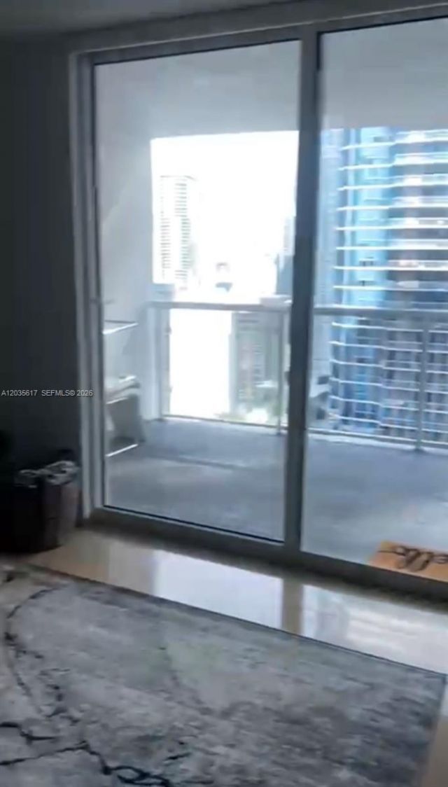 1200 Brickell Bay Dr, Unit 3318, Miami, FL 33131 Photo