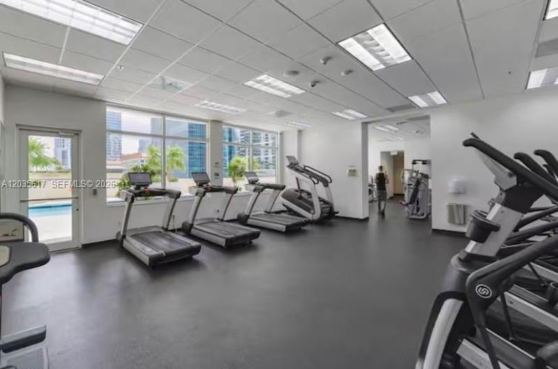 1200 Brickell Bay Dr, Unit 3318, Miami, FL 33131 Photo