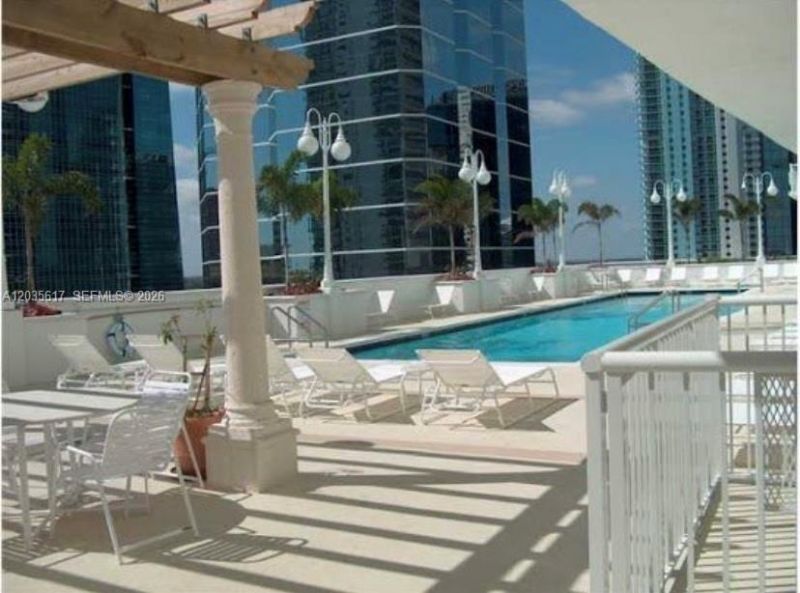 1200 Brickell Bay Dr, Unit 3318, Miami, FL 33131 Photo