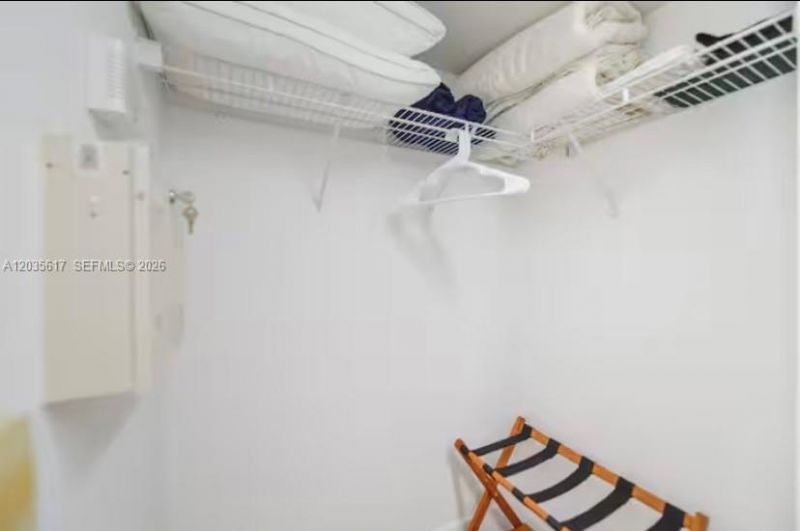 1200 Brickell Bay Dr, Unit 3318, Miami, FL 33131 Photo