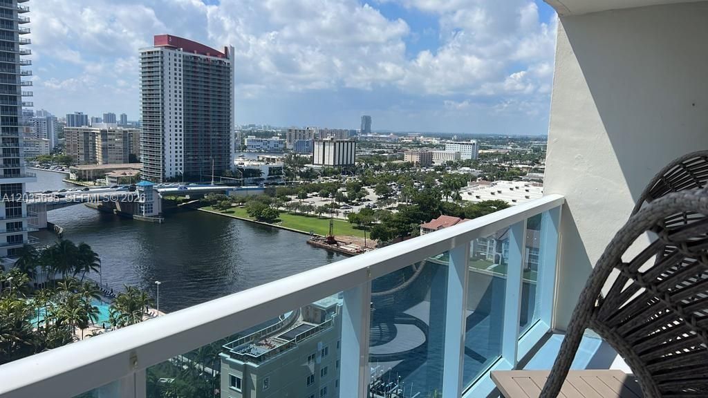 3800 S Ocean Dr , Unit 1808, Hollywood, FL 33019 Photo