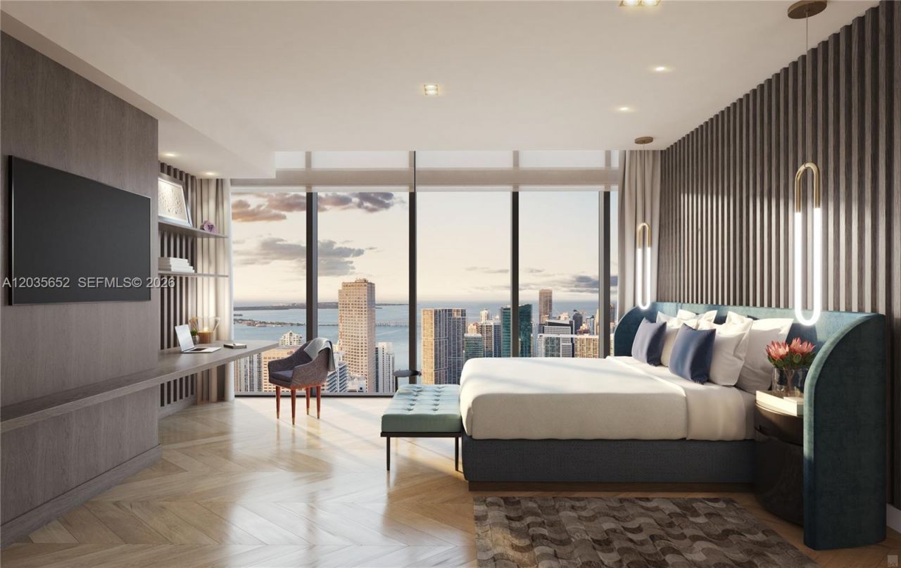 300 N Biscayne Boulevard, Unit 8401, Miami, FL 33132 Photo
