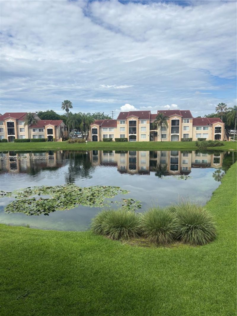 2081 Renaissance Blvd , Unit 205, Miramar, FL 33025 Photo