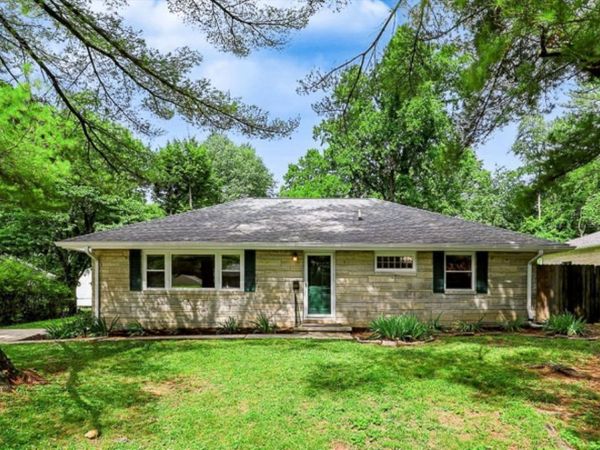 824 S Eastside Drive , Bloomington, IN 47401