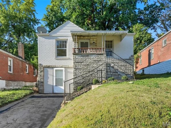 7138 Garesche Avenue , Jennings, MO 63136