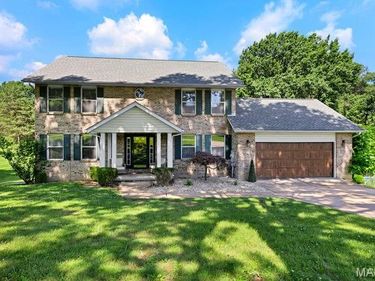 18 Hoffert Street, Union, MO 63084