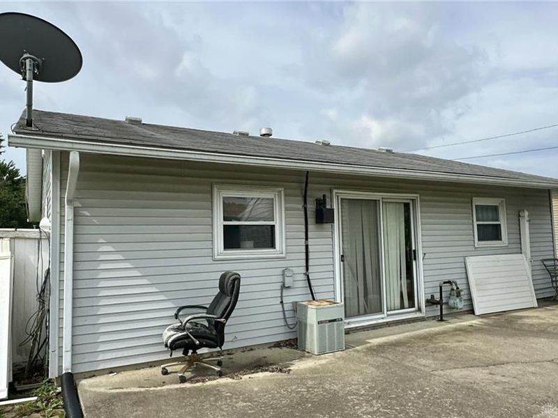 1295 June Drive, Xenia, OH 45385 Photo 10