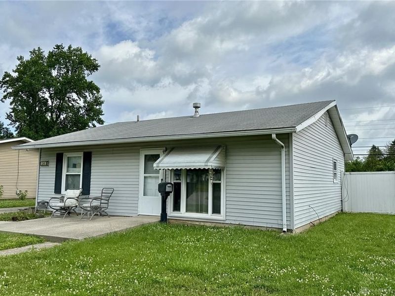 1295 June Drive, Xenia, OH 45385 Photo 4