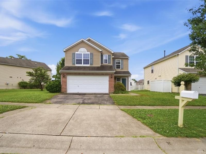 321 Heftner Circle, Maineville, OH 45039 Photo 3