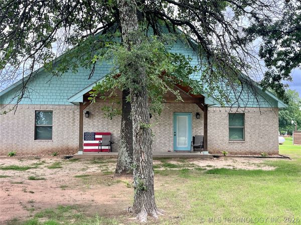 1722 Depot Place , Kingston, OK 73439