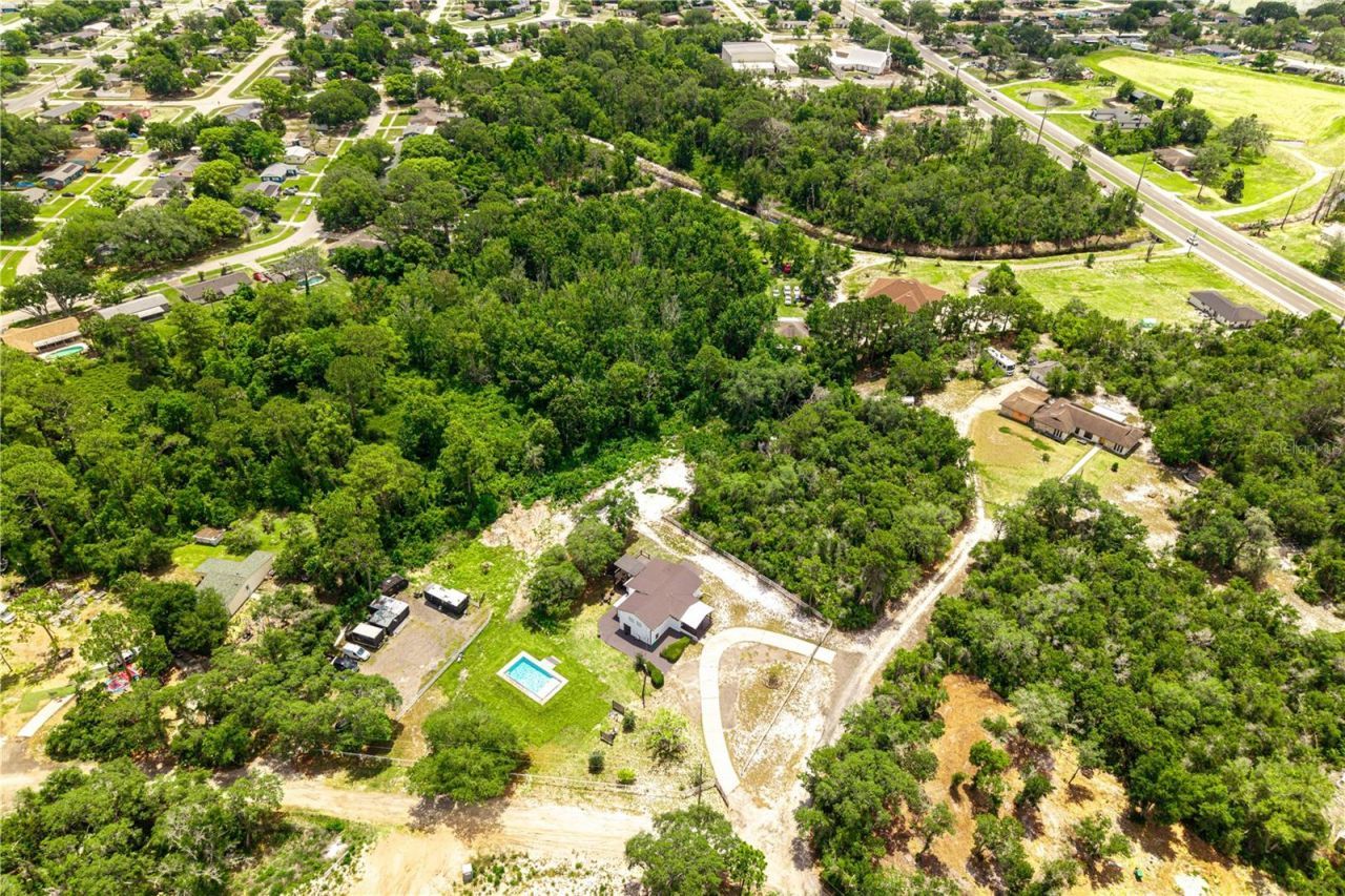 2409 Lake Tiny Road , Deltona, FL 32738 Photo