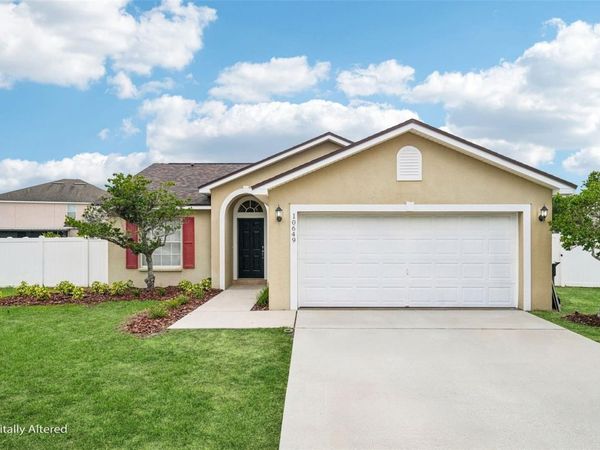 10649 CARLOWAY HILLS DRIVE , WIMAUMA, FL 33598