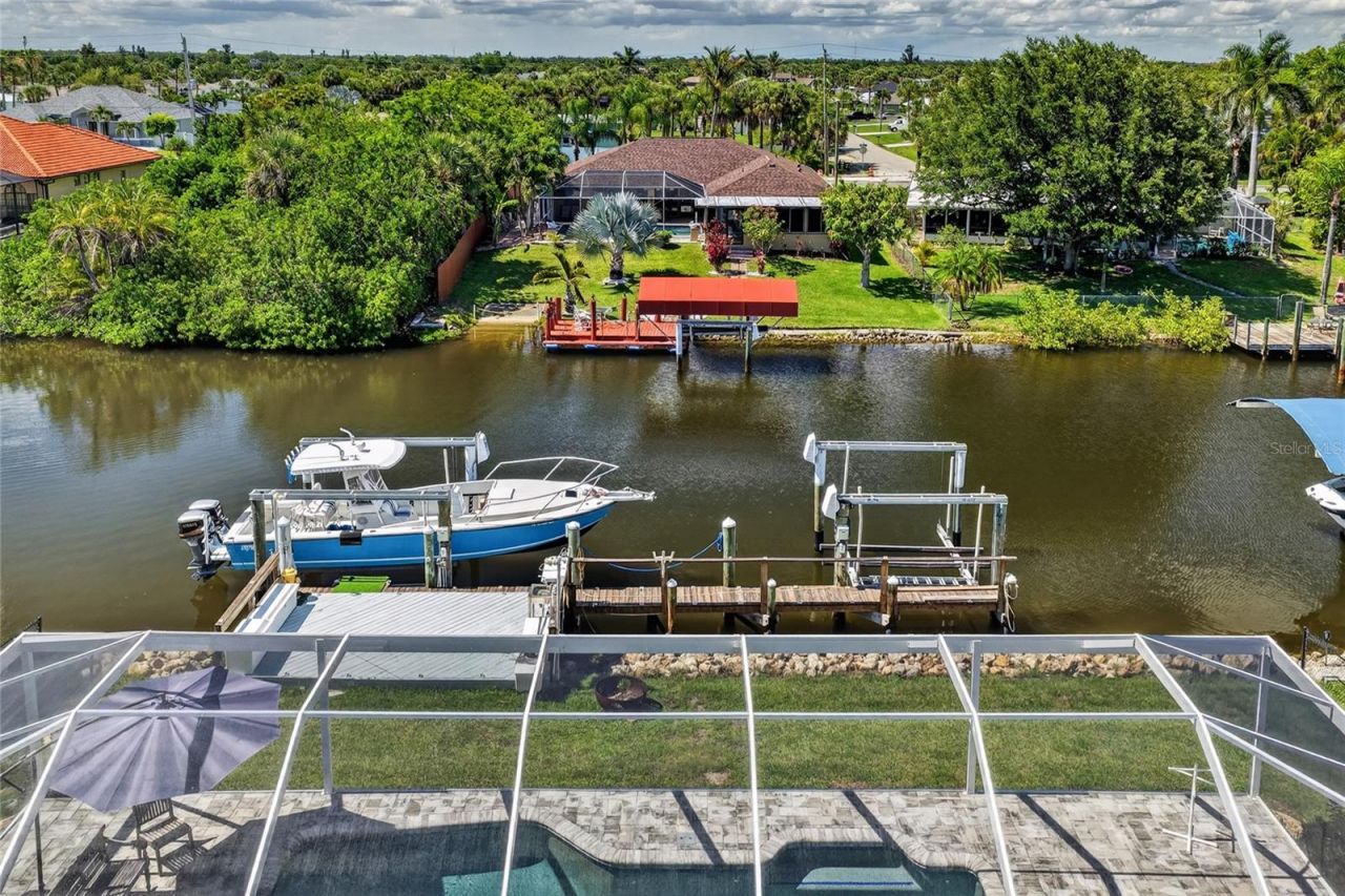 19178 Waterbury Court, Port Charlotte, FL 33948 Photo