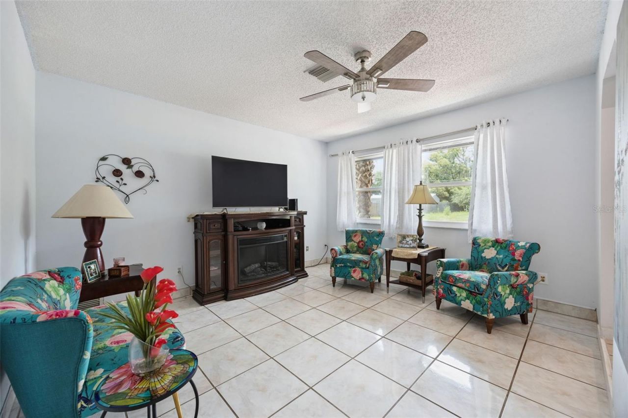 2825 S Park Avenue , Sanford, FL 32773 Photo