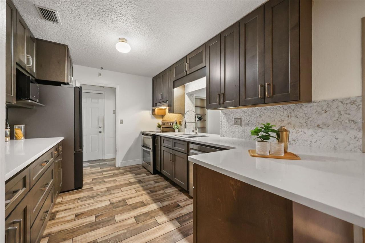407 Hermitage Drive, Altamonte Springs, FL 32701 Photo
