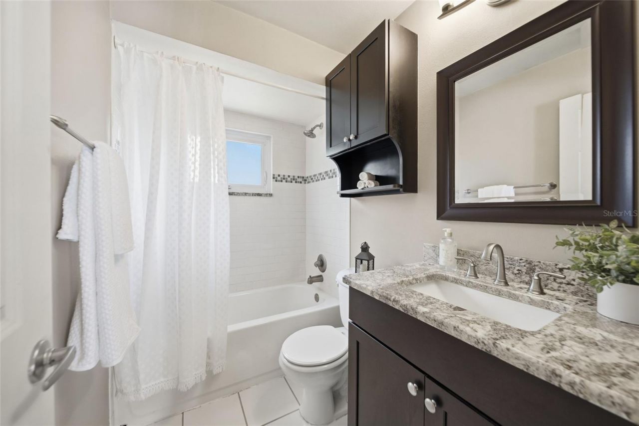 17513 Shadyside Circle, Lutz, FL 33549 Photo