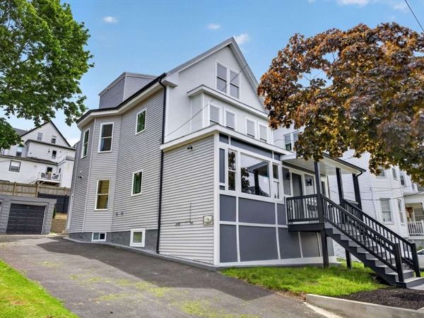 21 Hutchinson, Unit 1, Winthrop, MA 02152